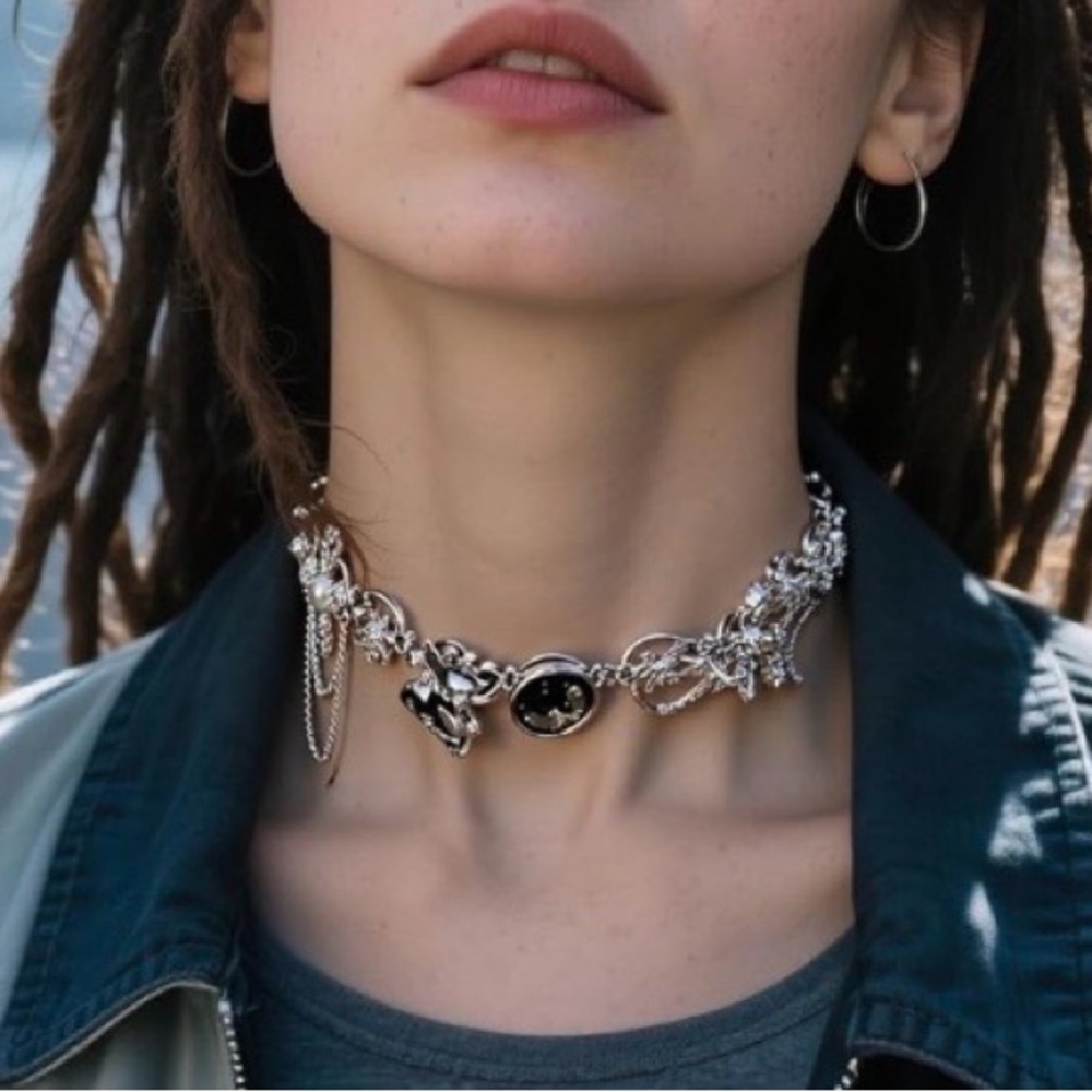 Silver Butterfly Charm Choker Necklace Flower Theme Cable Chain Fashion Y2K NWT
